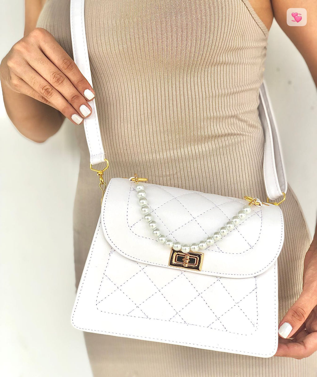 BOLSO CAJITA PERLAS